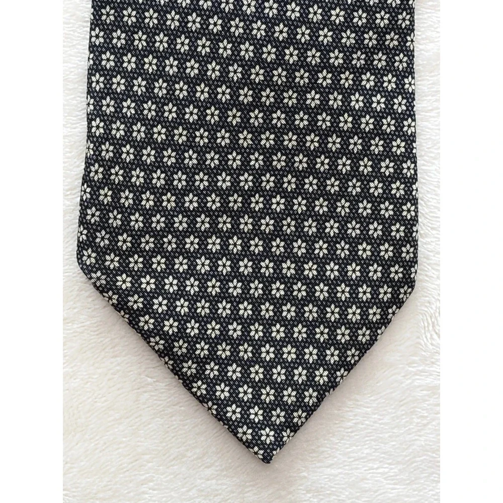 Barneys New York Navy Floral Silk Vintage Necktie Mens OS Excellent